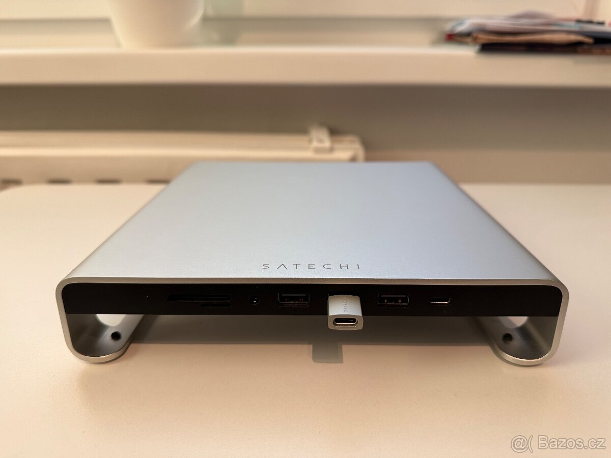 Satechi Aluminum Monitor Stand Hub – Apple iMac