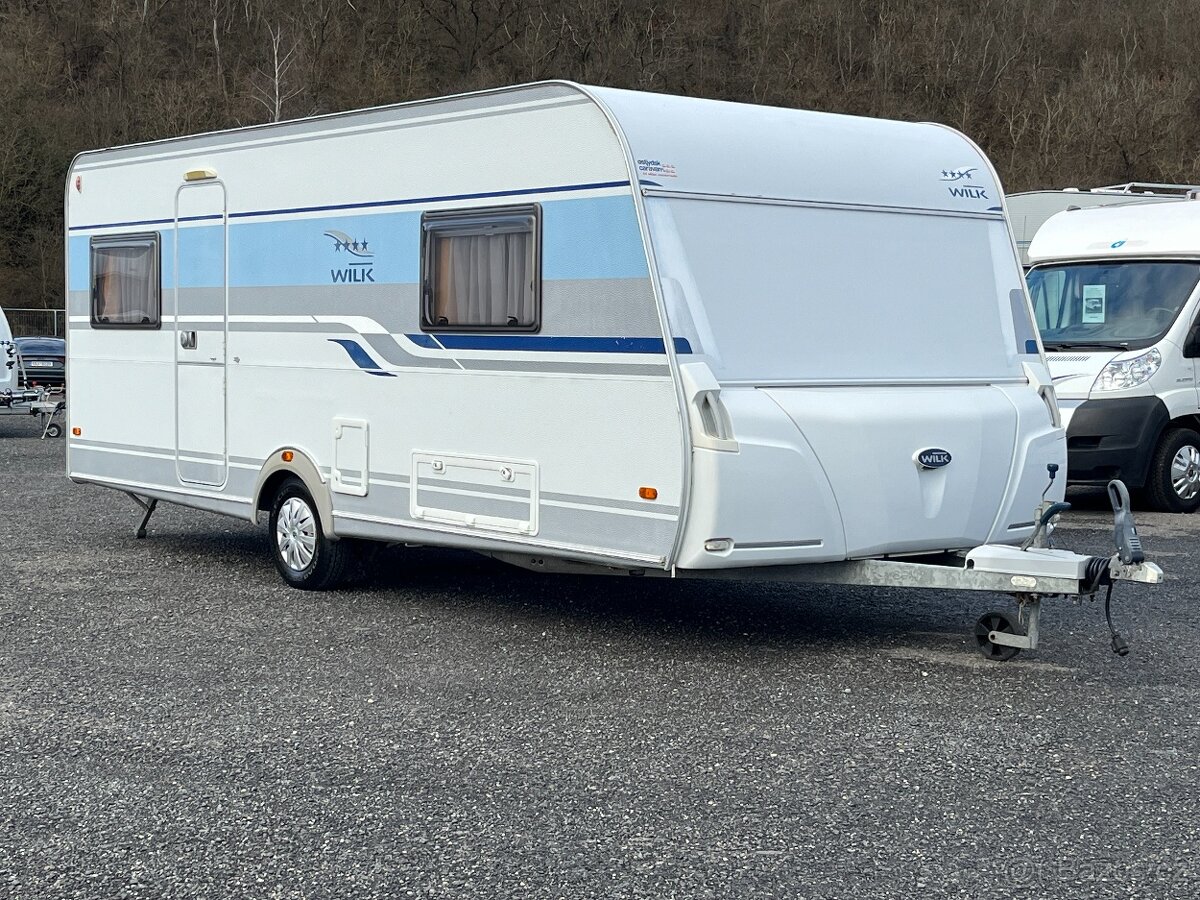 Karavan Wilk 520, předstan Isabella, 2009