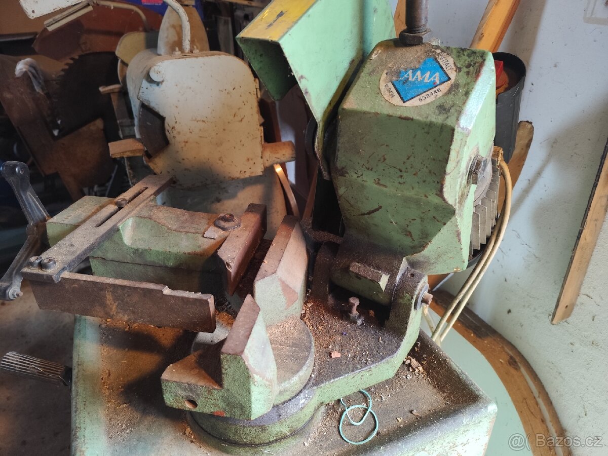 Prodám strojní kotoučovou pilu na kov.