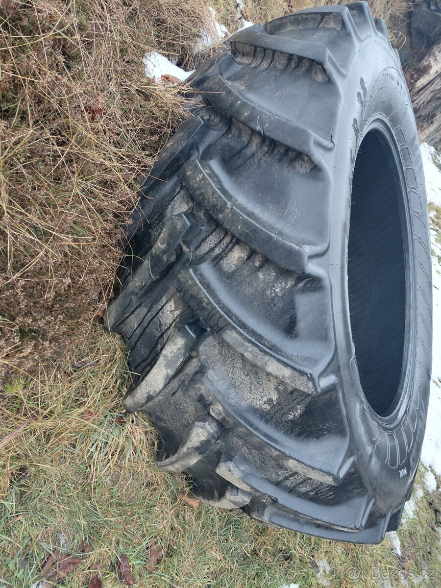 Pneumatiky 600/65-r38 Mitas