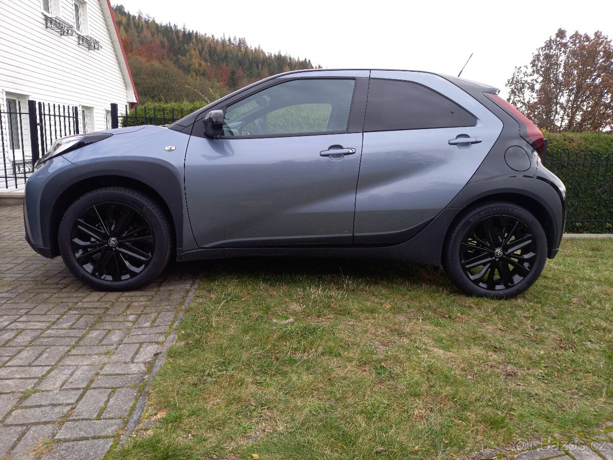 AYGO X prodám