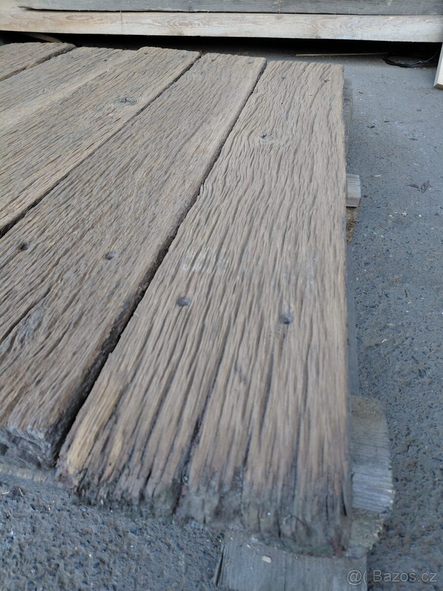 Prodám staré dubové fošny