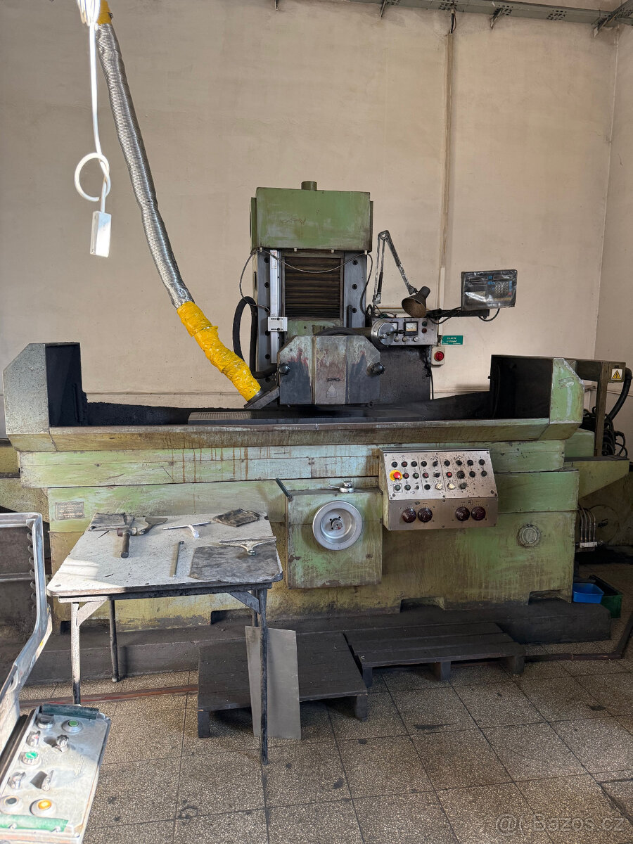 rovinná bruska 3L722 B