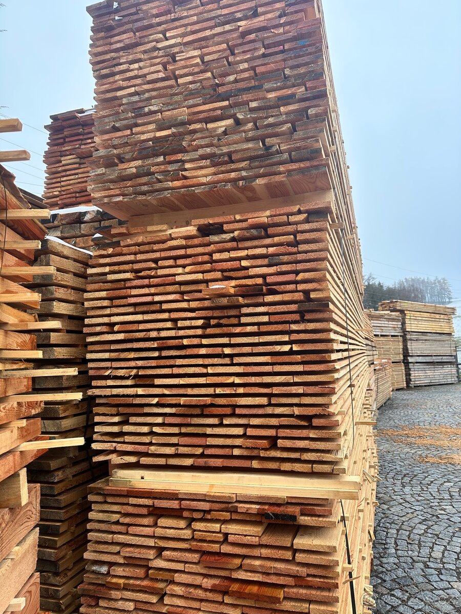 Modřínová prkna - Stavební