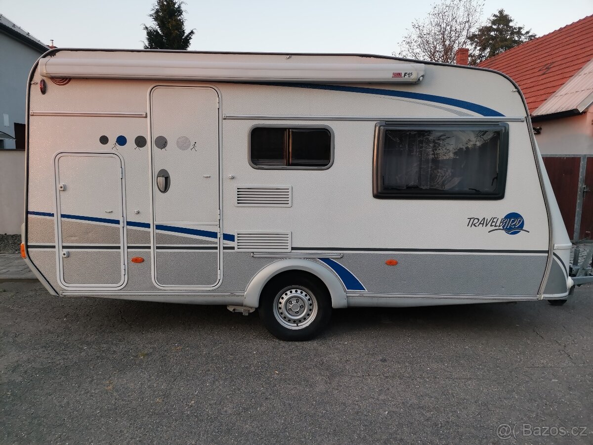 Obytný přívěs, karavan T. E. C.