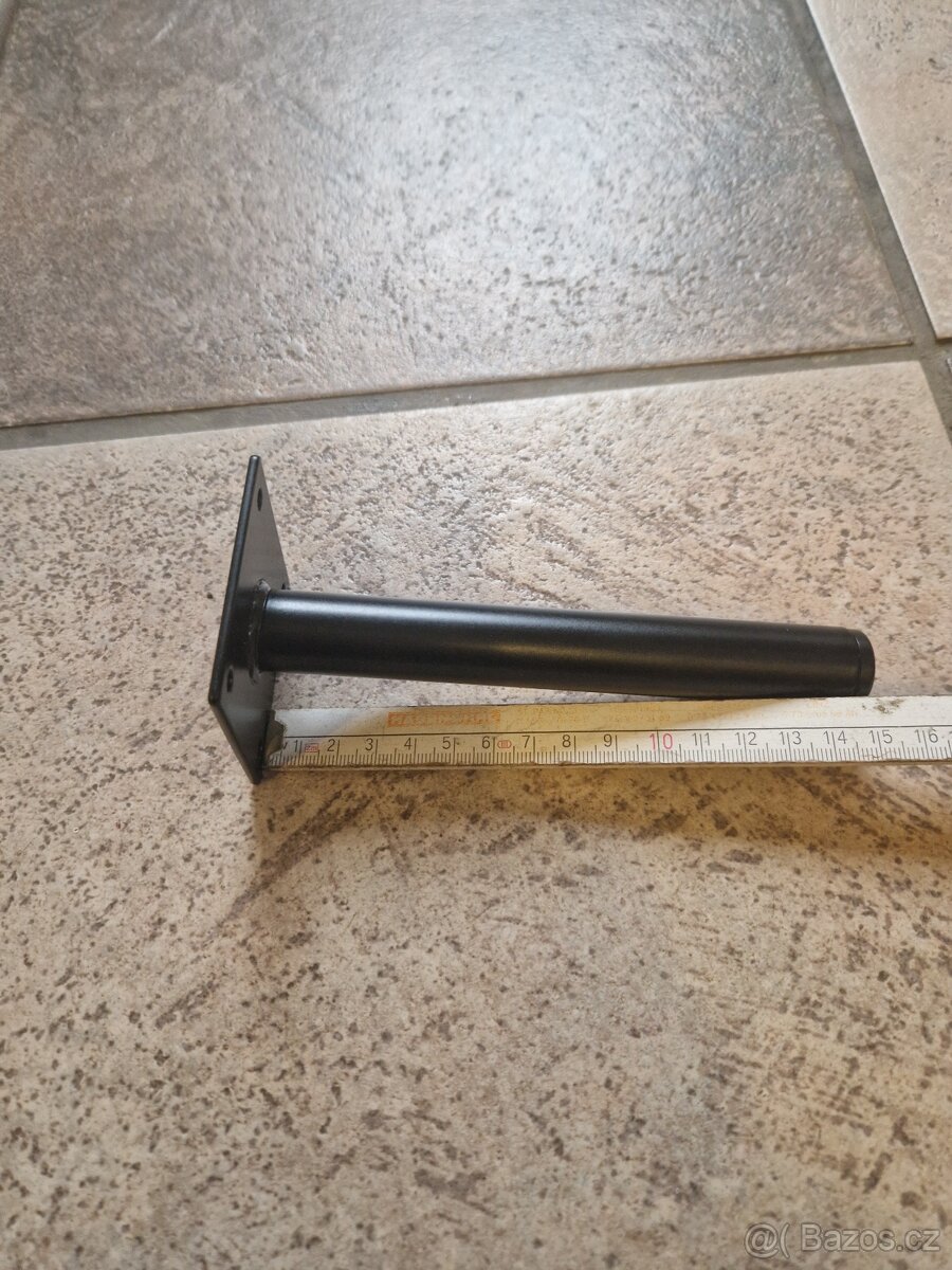 Kovové nábytkové nohy