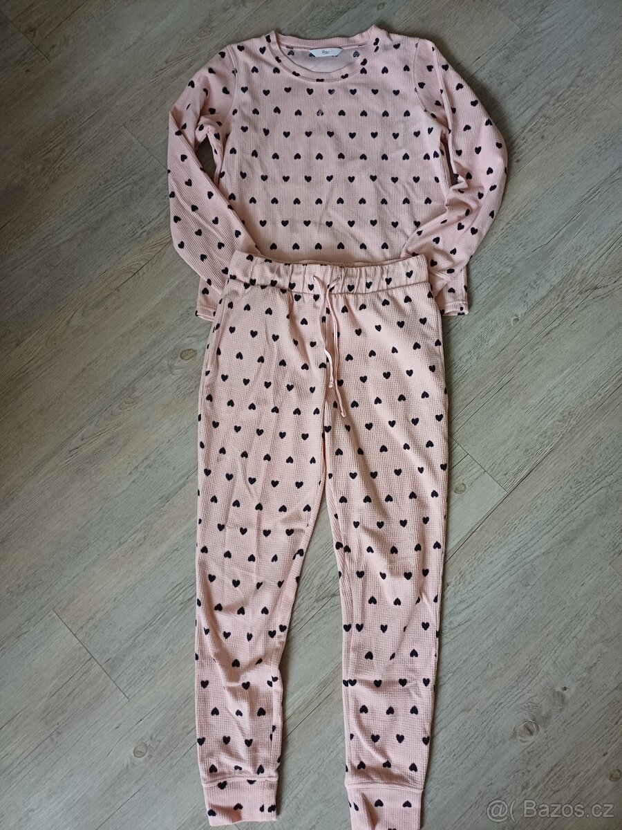 Dámské pyžamo BOUX vel. 36