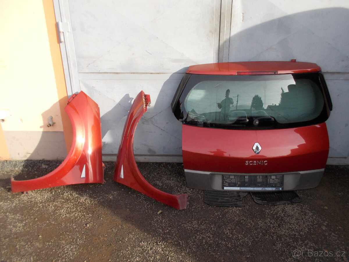 Páté dveře a blatníky Renault Scenic II