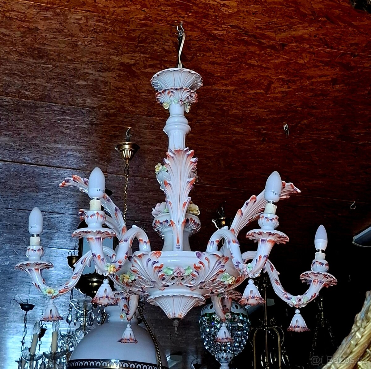 Starožitný italský porcelánový lustr