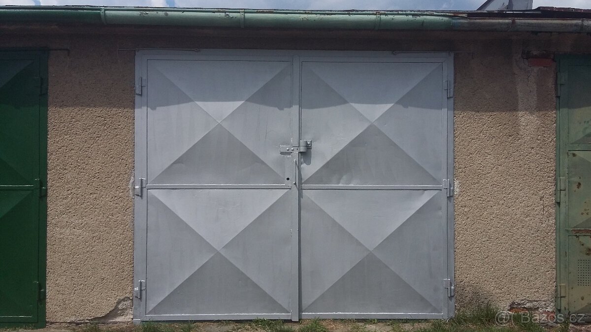 Pronájem garáže v Mohelnici za kinem