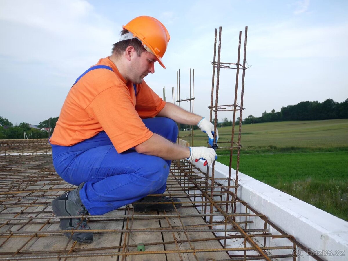 VAZAC ZELEZA PRACA CESKO