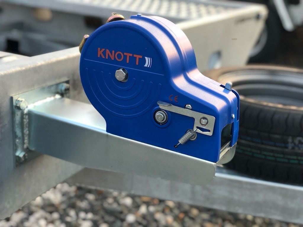 Naviják KNOTT 1150kg s lanem