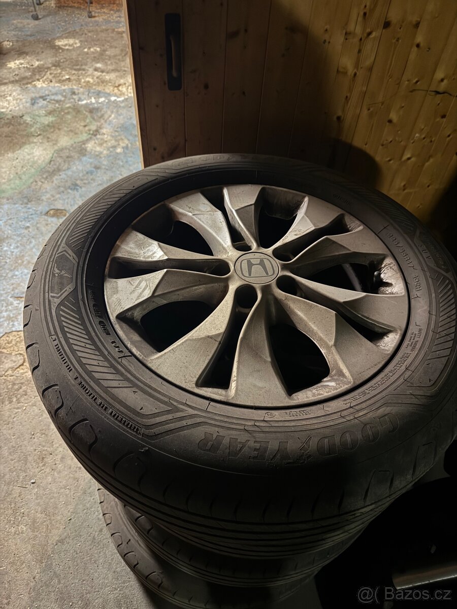 Alu sada a pneu Honda