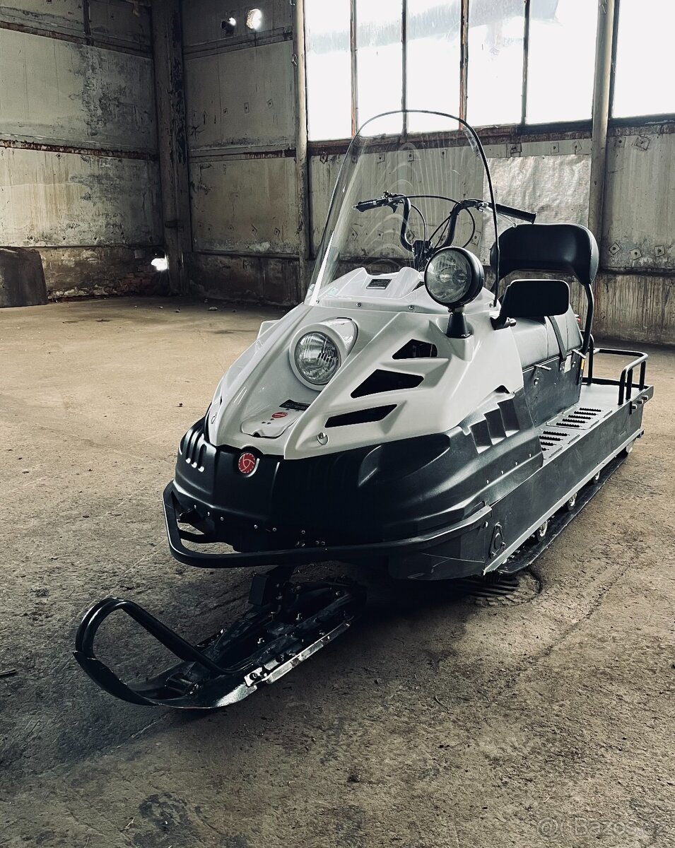 Buran MD 4T sněžný skútr