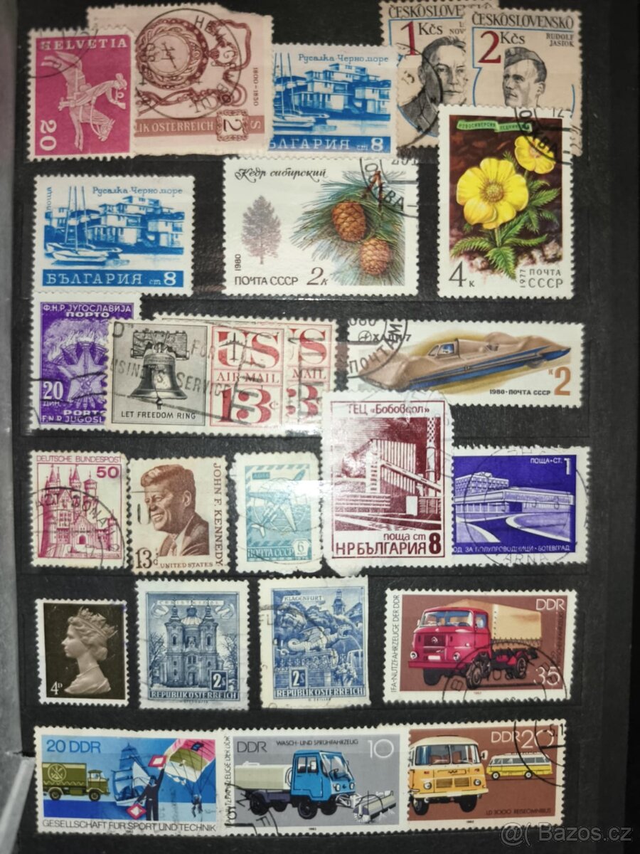 Prodám album známek z 60-80 let