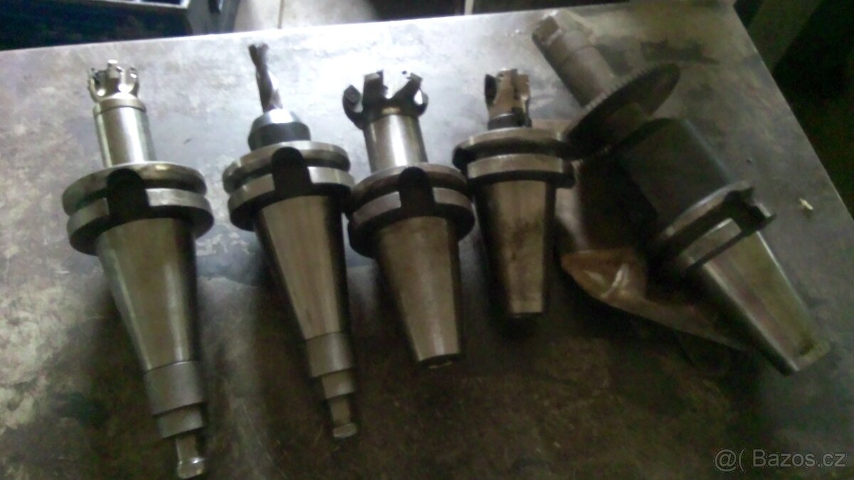 upínací trny ISO 50 a BT 50