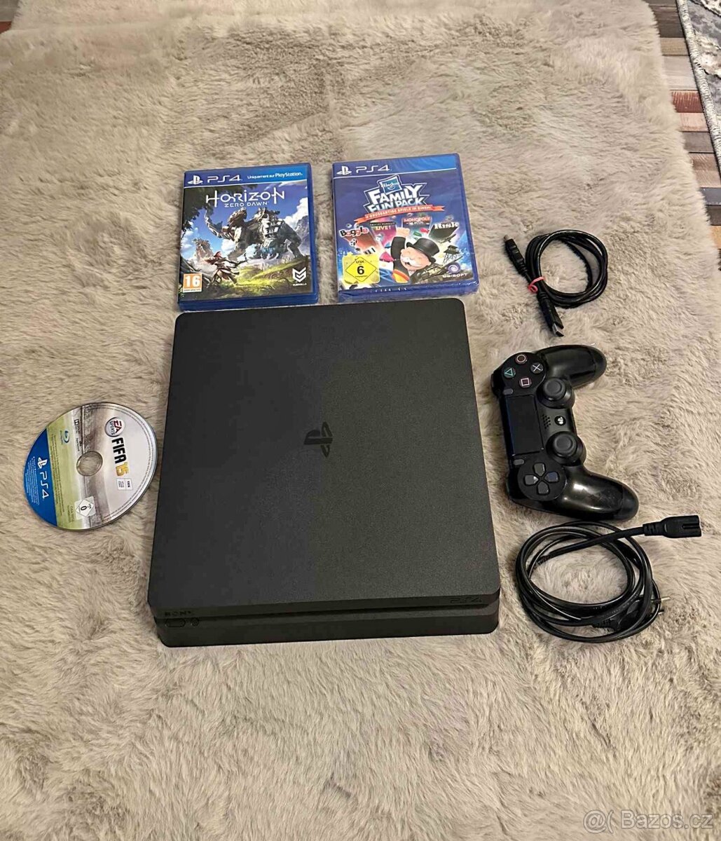 Ps4 Slim s ovladačem , horizon a fifa