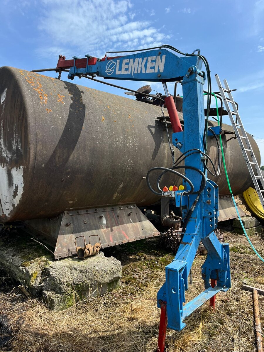 Nesené hydraulické rameno za traktor STP 1000