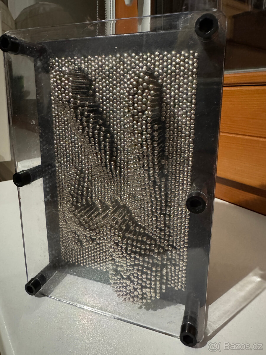 PinArt - špendlíková/kolíková tabule, ocelové otisky