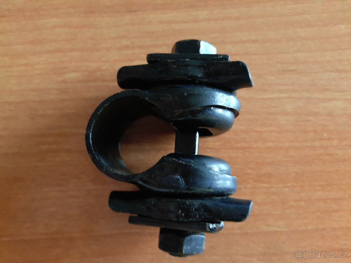 Zámek sedlovky pro kolejnici chrom i černá varianta