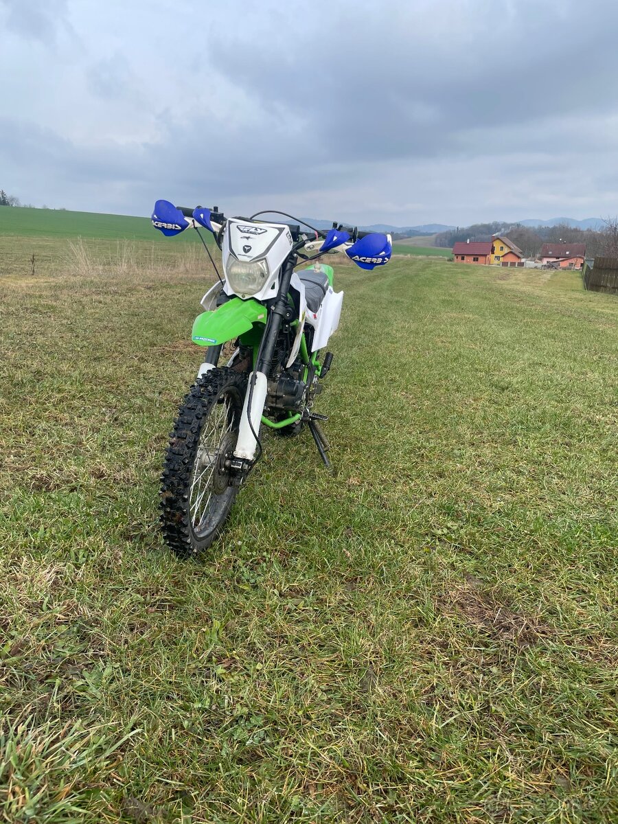 Minirocket Defender 150