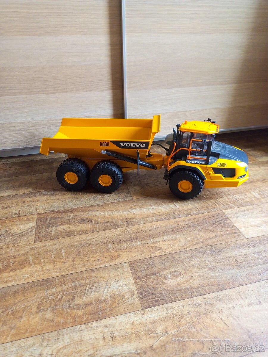 Bruder 2455 – Kloubový Dumper Volvo A60H (Perfektní stav)