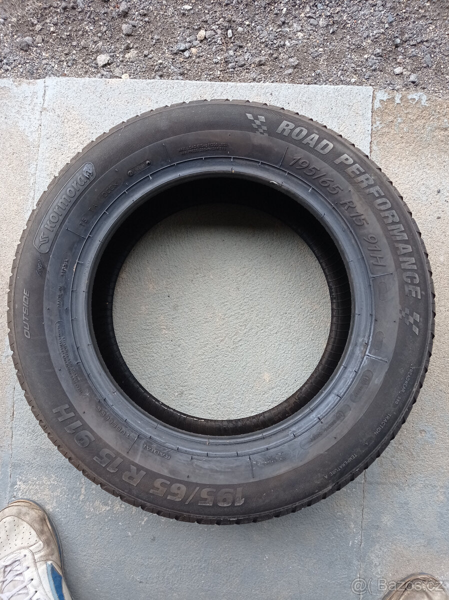 Pneu 195x65x15R