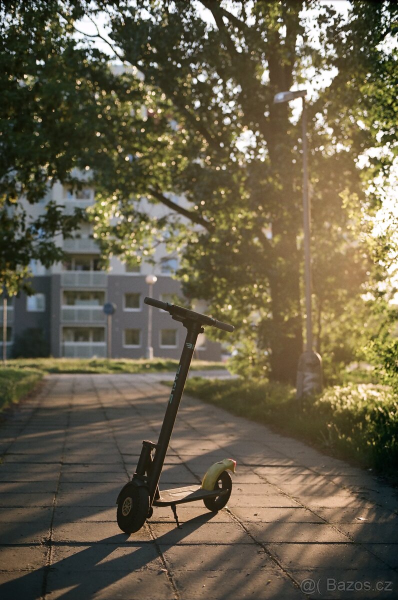 Prodám elektrickou koloběžku značky Inmotion
