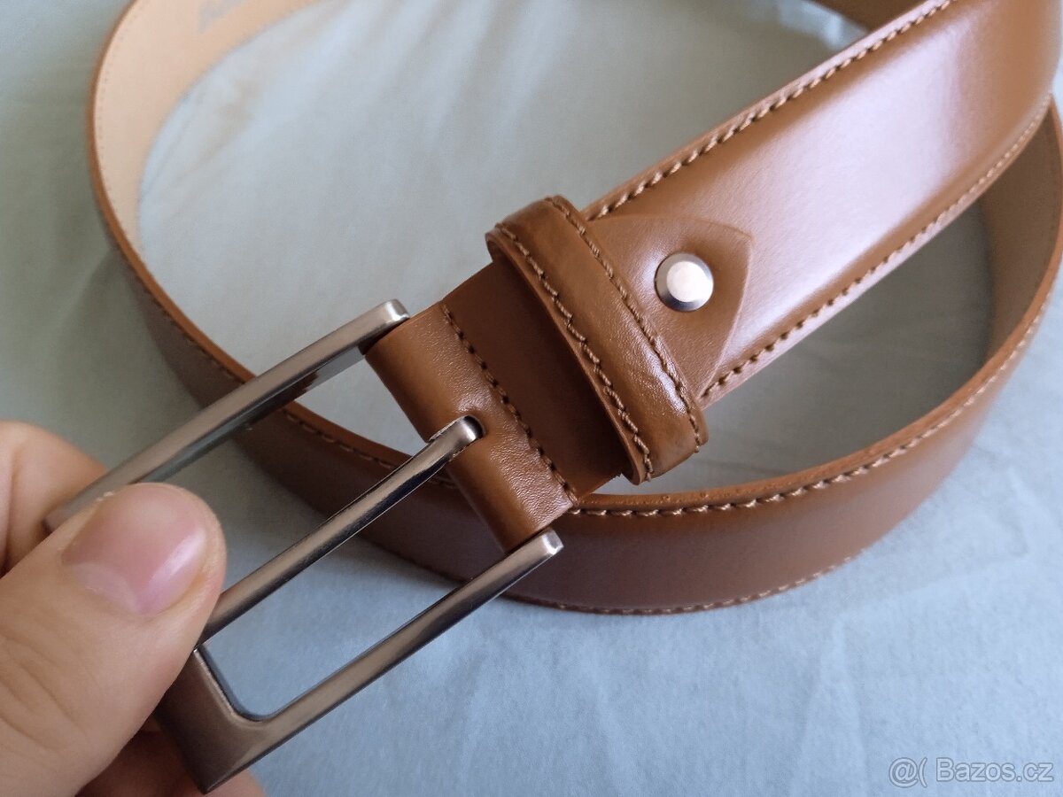 Prodám 2x použitý pánský opasek Baťa