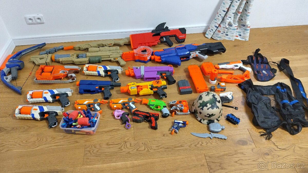 NERF zbraně a další