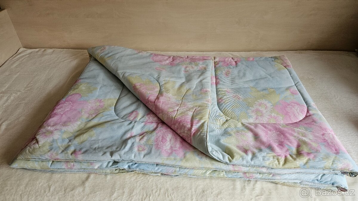 Prodám nové prošívané deky