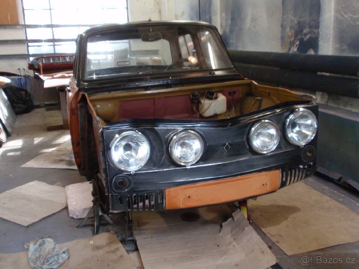 Renault 8 Gordini - světla př.čelo