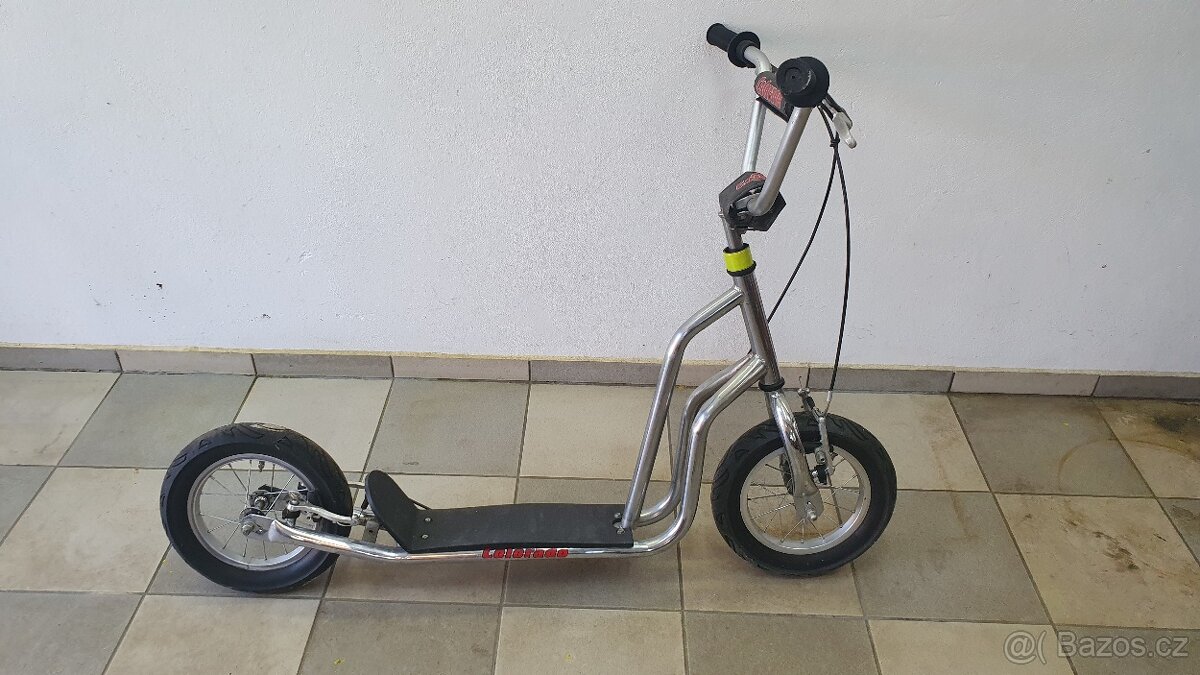 Dětská koloběžka