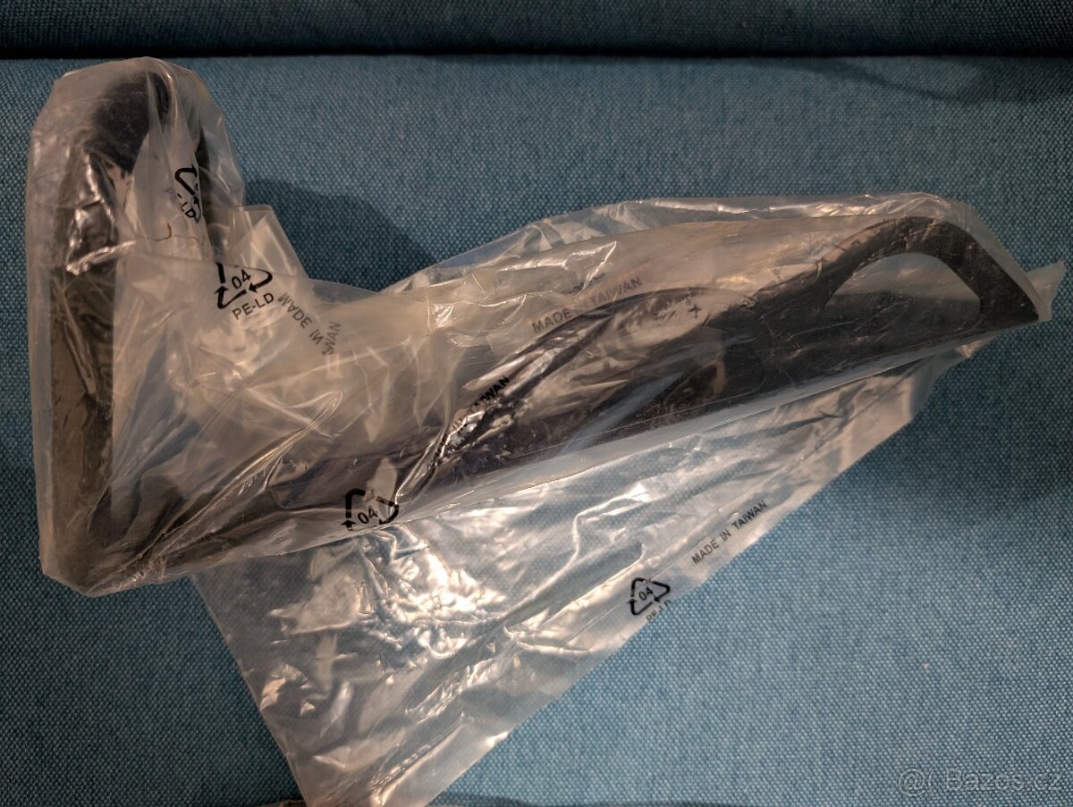 Držáky na kolo na stěnu