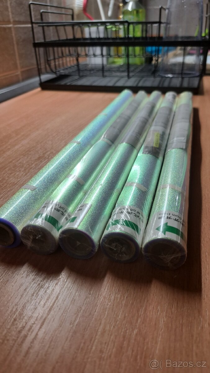 Holografické samolepicí fólie na sklo