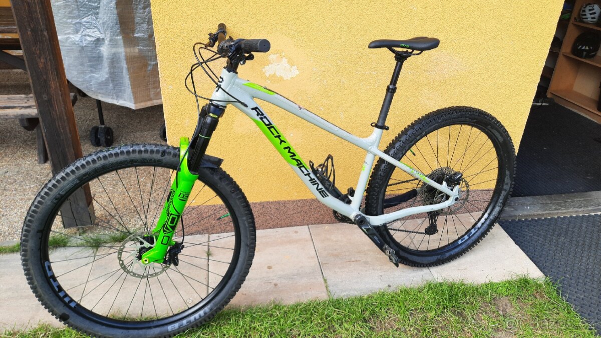 Rock Machine Blizz TRL 70-29 2022