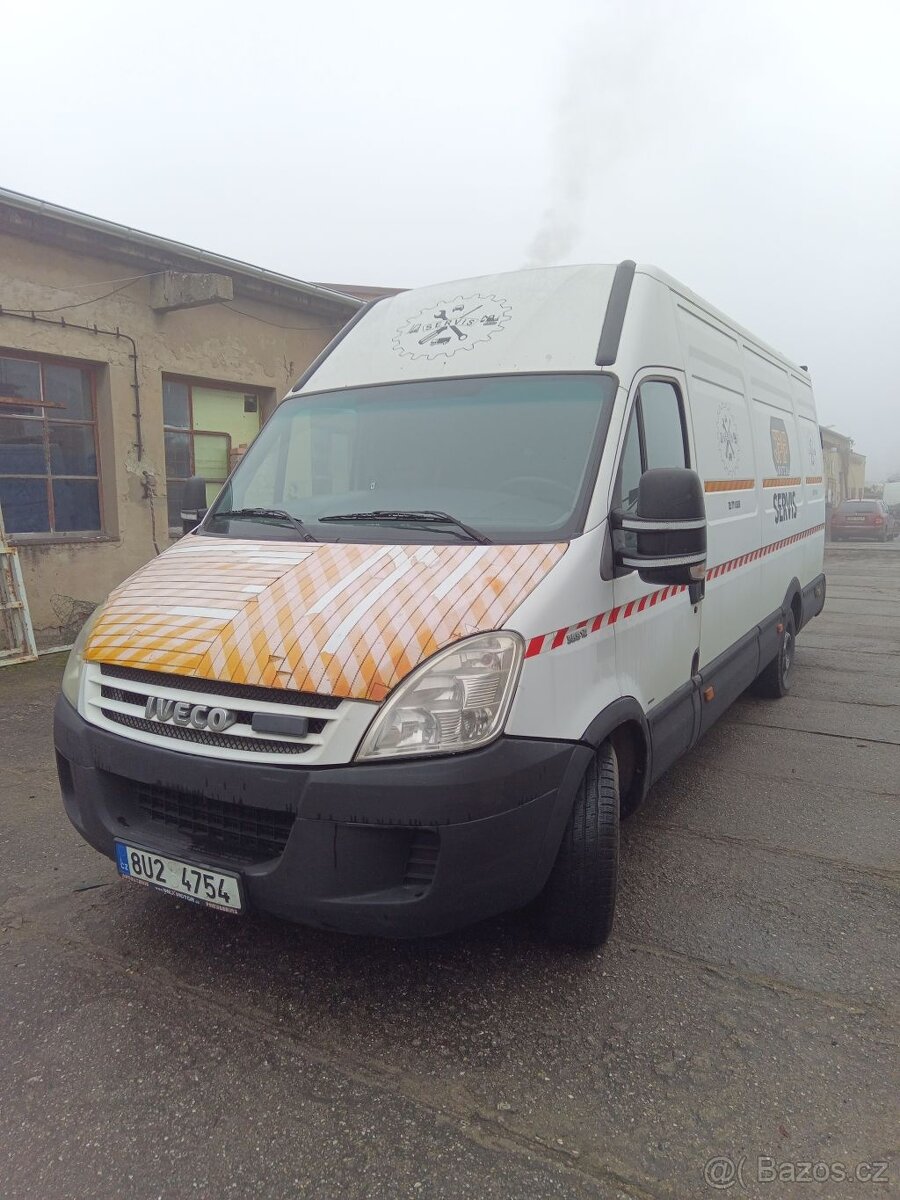 Iveco Daily 35S12V