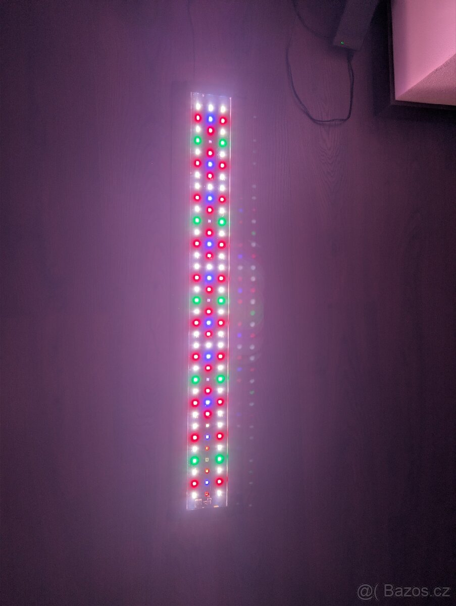 Akvarijní světlo MA02-D90