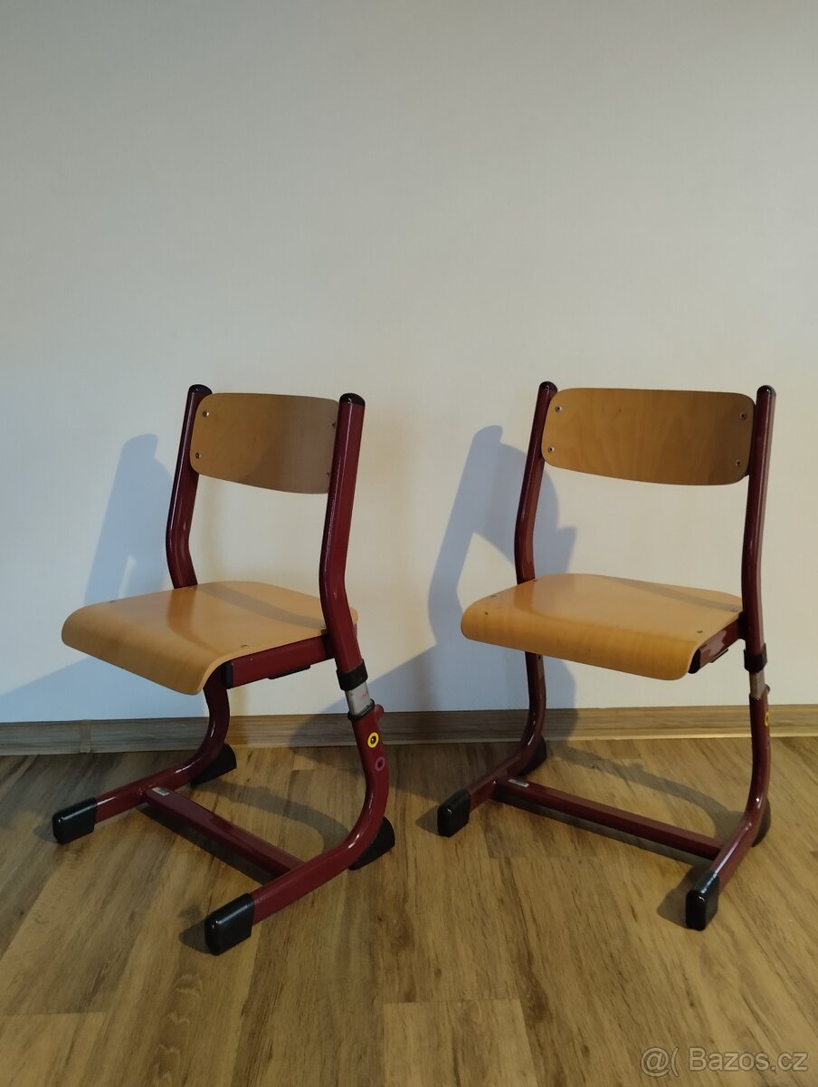 Školní židle stavitelné