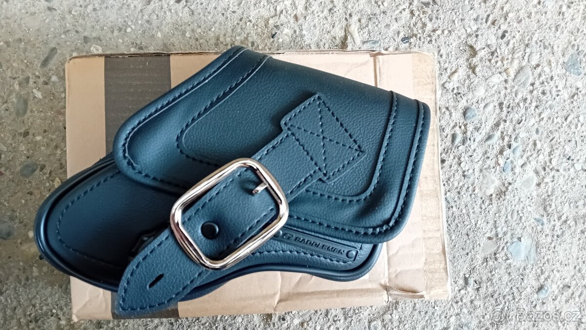 Harley-Davidson Dyna modely 96-05 boční brašna Saddlemen