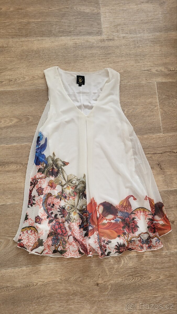 Top Desigual, vel. XS