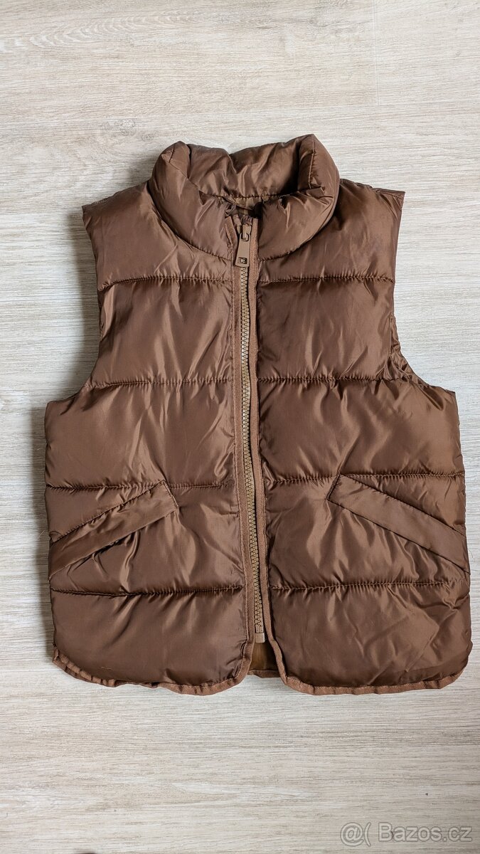 Vesta H&M, vel. 122/128