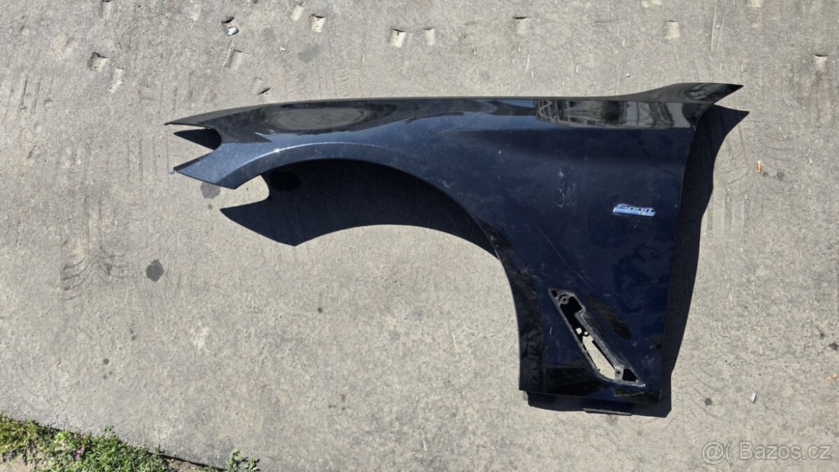 Přední levý blatník BMW 5 G30