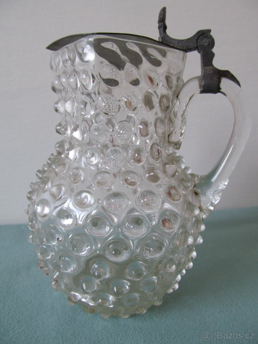 Skleněný džbánek s víkem +2 +1