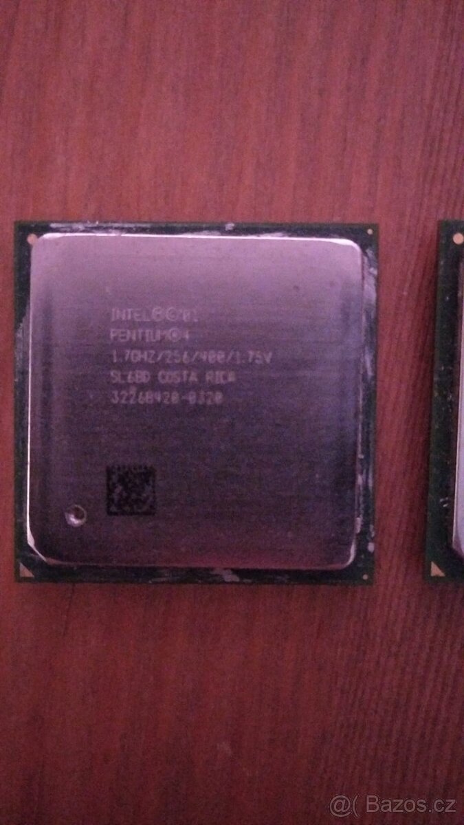 Prodám procesor soket 478