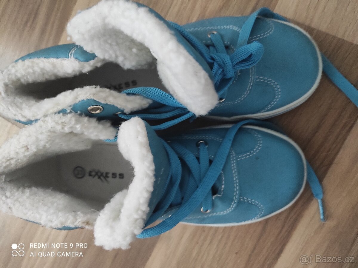 Dětské kotníkové boty na jaro nové