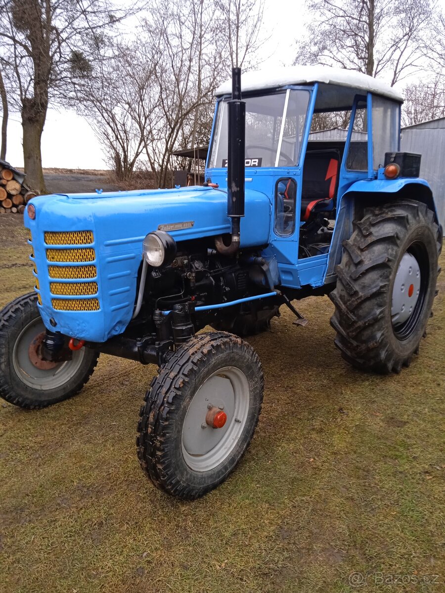 Traktor Zetor bez Tp