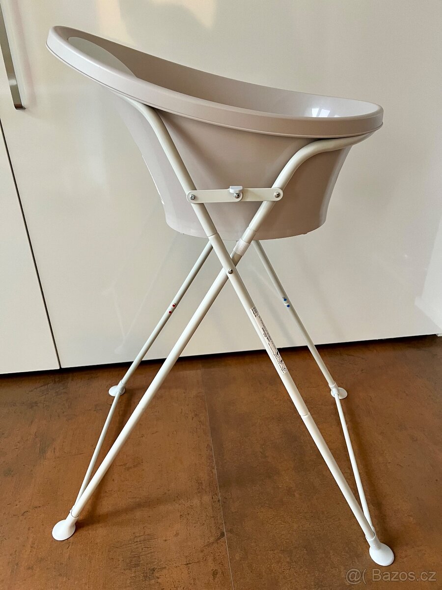 Vanička Shnuggle taupe se skládacím stojanem