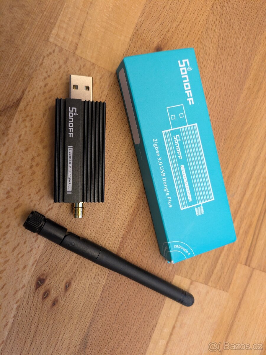 Zigbee/Thread brána Sonoff ZBDongle