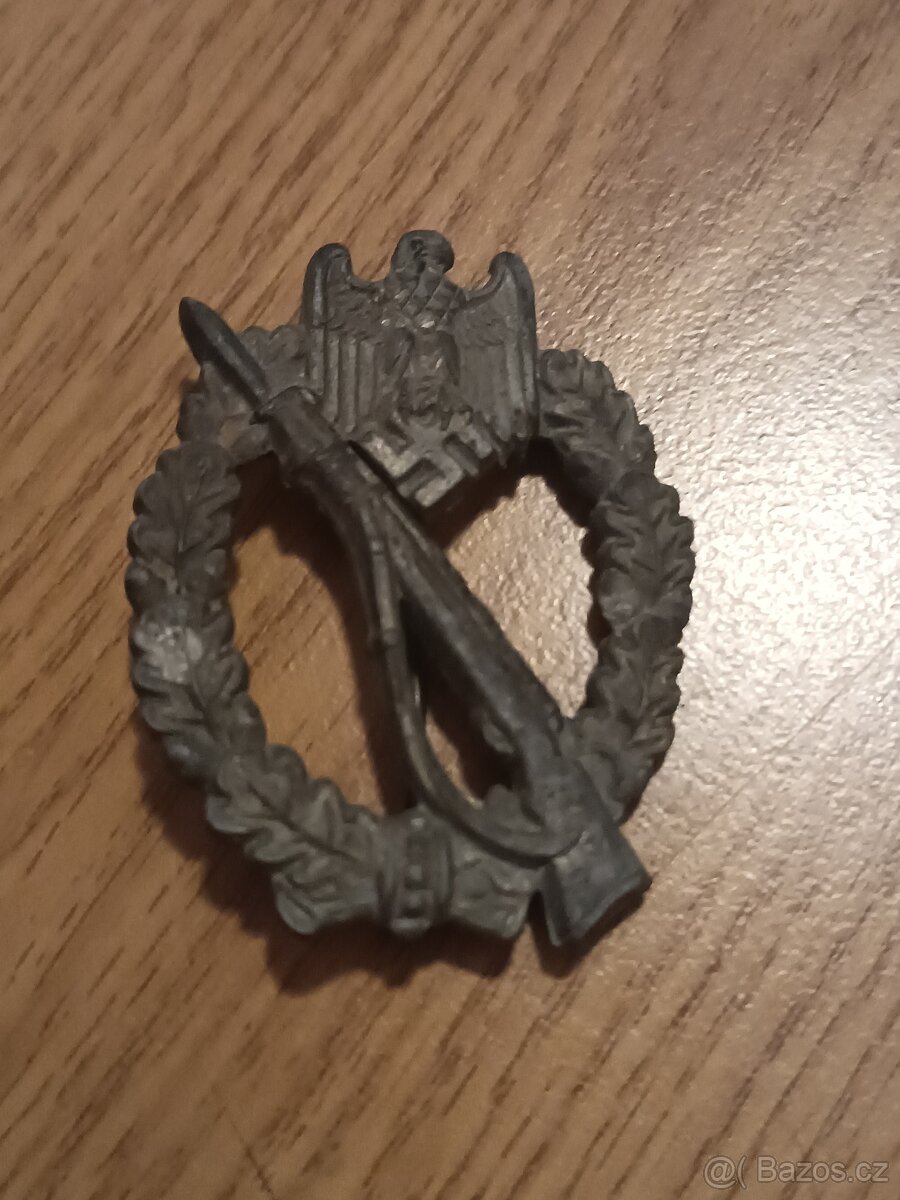 Vyznamenání, odznak ISA, Wehrmacht